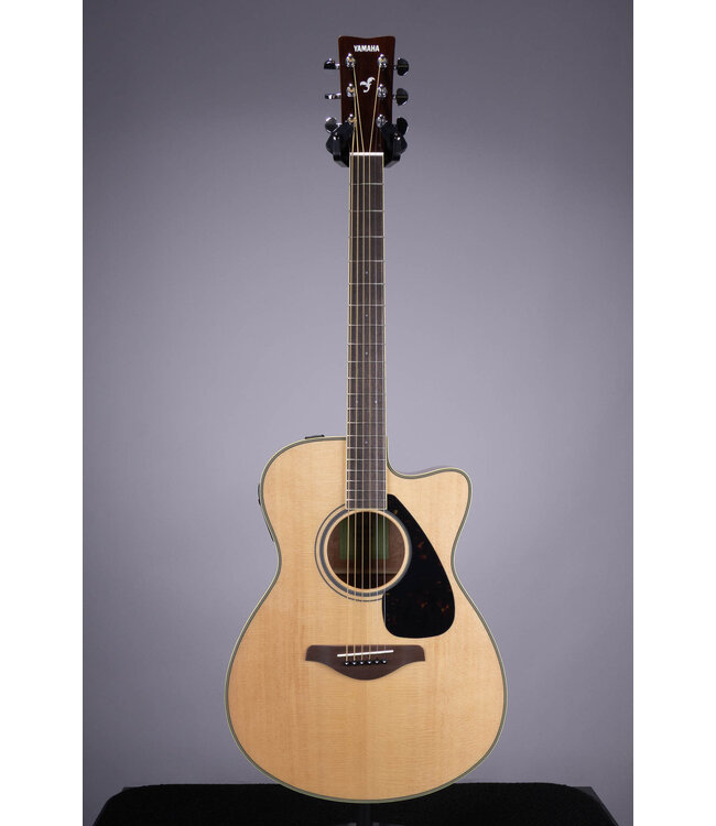 Yamaha FSX820C Acoustic-Electric Guitar - Natural