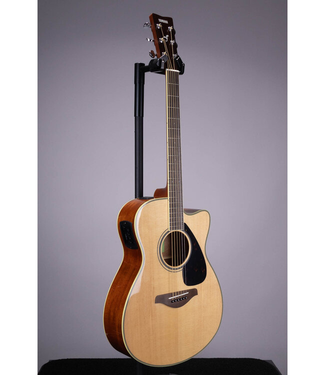 Yamaha FSX820C Acoustic-Electric Guitar - Natural