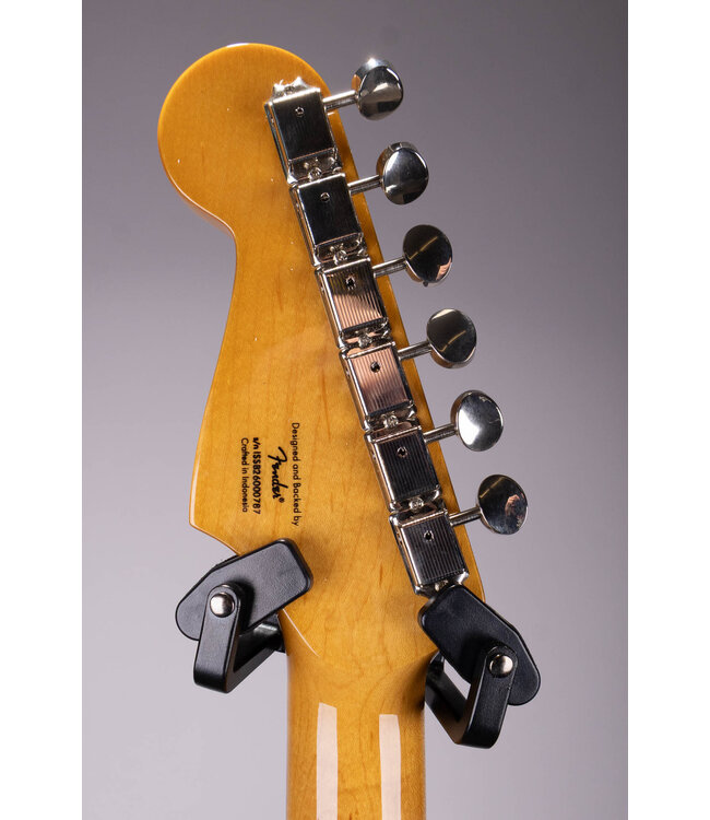 Squier Classic Vibe '60s Stratocaster - 3-Color Sunburst