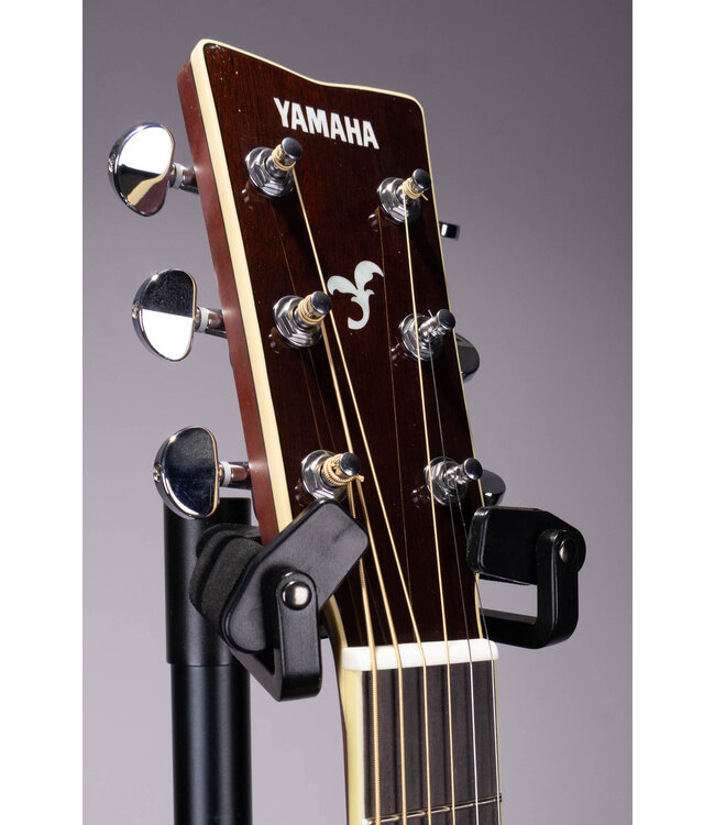 Yamaha FSX830C Acoustic-Electric Guitar Natural