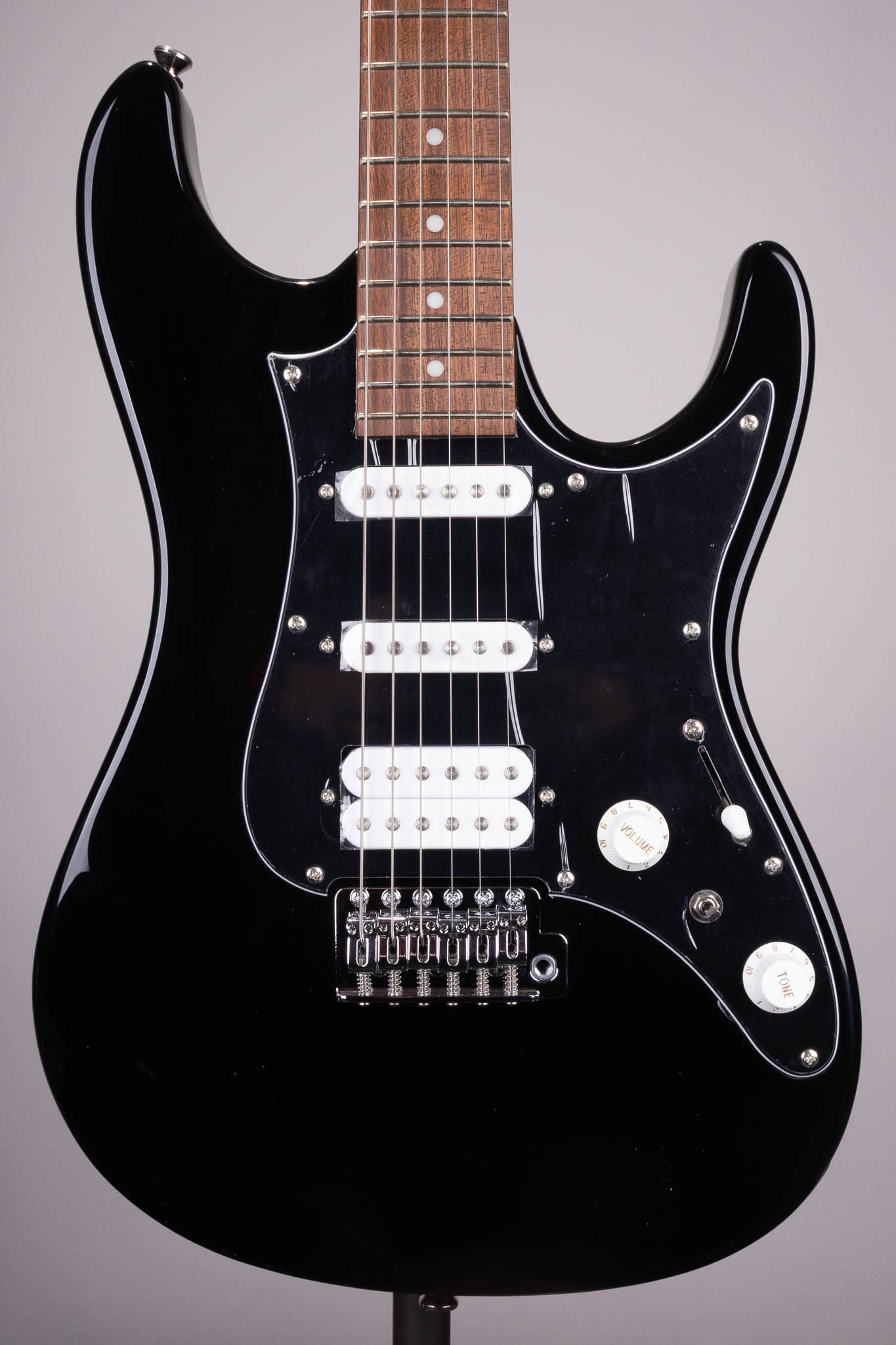Ibanez AZES40B Electric Guitar - Black - Roxy Music Ibanez AZES40B Electric Guitar - Black - Roxy Music