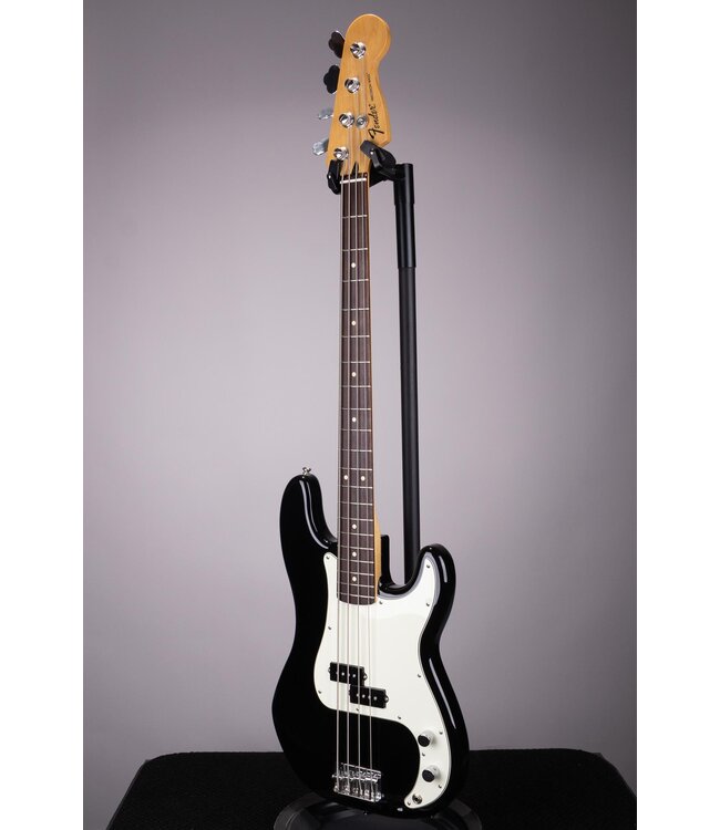 Used Fender Standard Precision Bass (2015) - Black