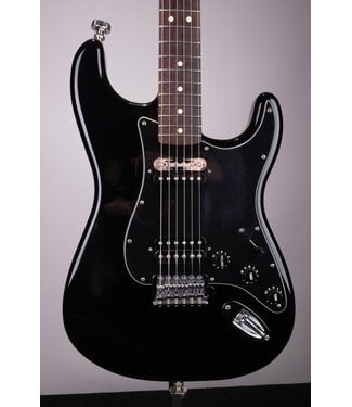 Fender Used Fender Standard Strat HH - Black