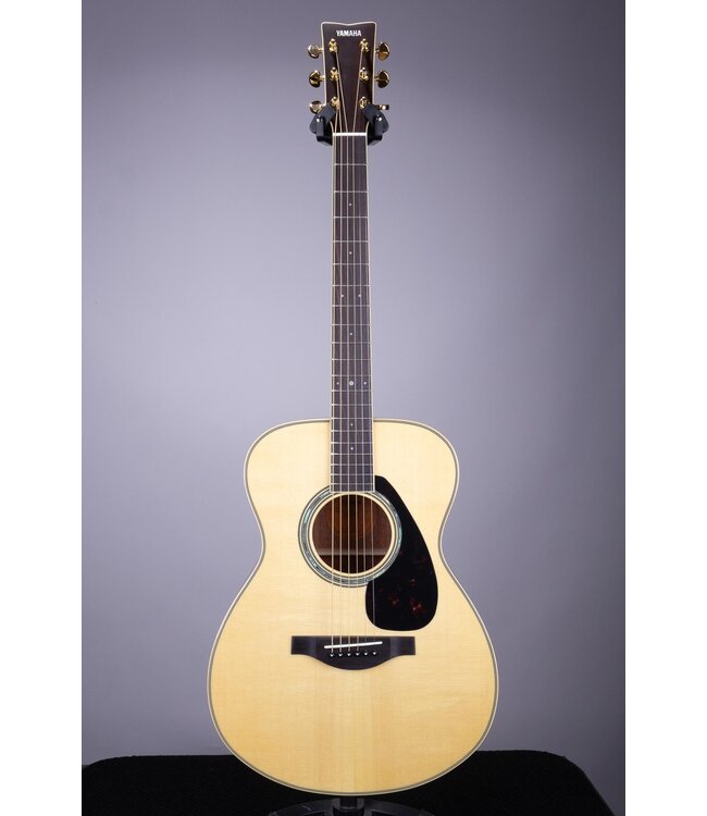 Yamaha LS6M ARE Acoustic-Electric Guitar - Engelmann Spruce