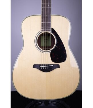 Yamaha FG830 Dreadnought Acoustic Guitar Natural