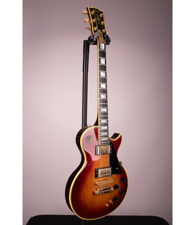 Used Gibson Les Paul Artist 1980 - Antique Fireburst - With Case
