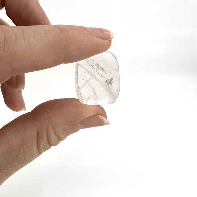 Clear Quartz Tumbled - button