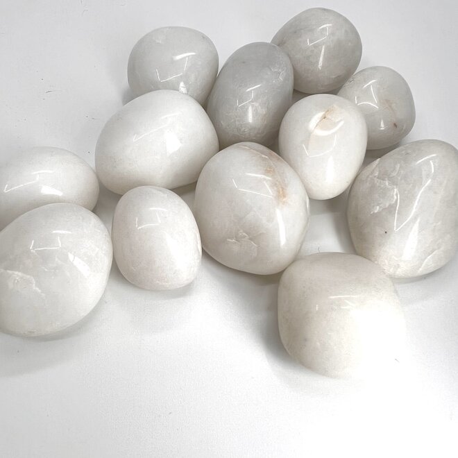 White Onyx Tumbled/Inida