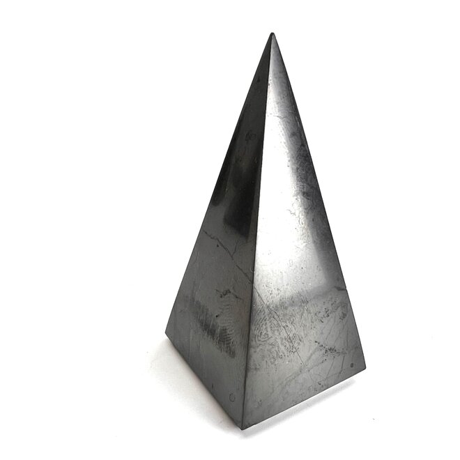 Shungite Pyramid 3 CM