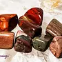 Poppy Jasper Tumbled 20-25 MM