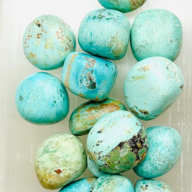 Peruvian Turquoise Tumbled 20-25mm