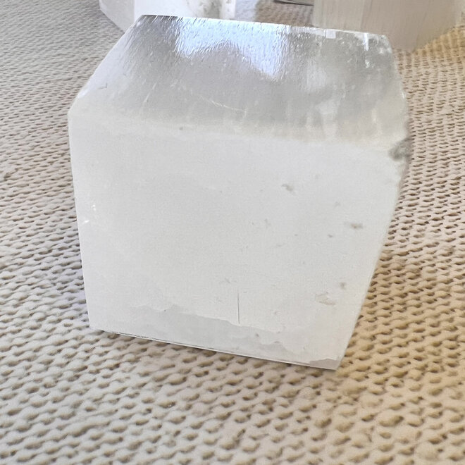 Selenite Cube 1-1.5" Cube