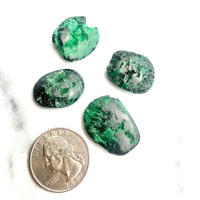 Fibrous Malachite Tumbled Sm