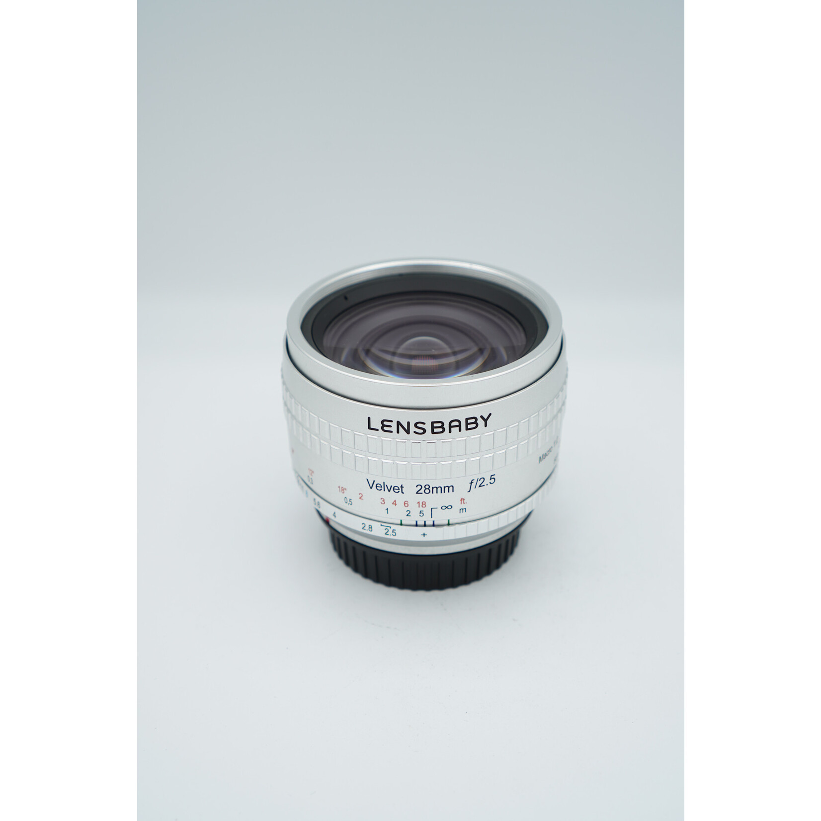 Lensbaby Velvet 28mm 2.8 f/Canon EF