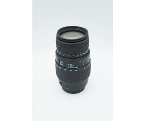 sigma-sigma-70-300mm-dl-macro-