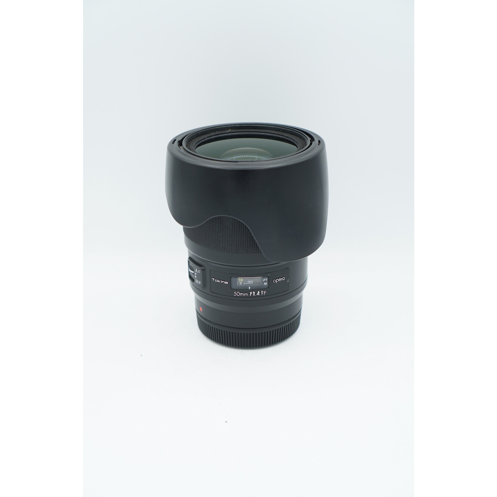 Tokina Tokina 50mm 1.4 FF f/Canon RF SN#C741161