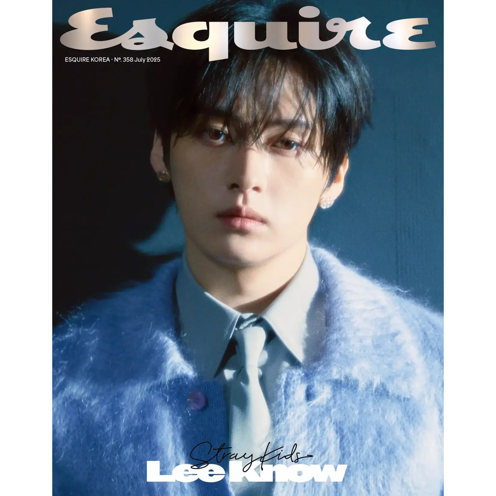 Stray Kids Lee Know (Stray Kids) - AUGUST 2025 [ESQUIRE]
