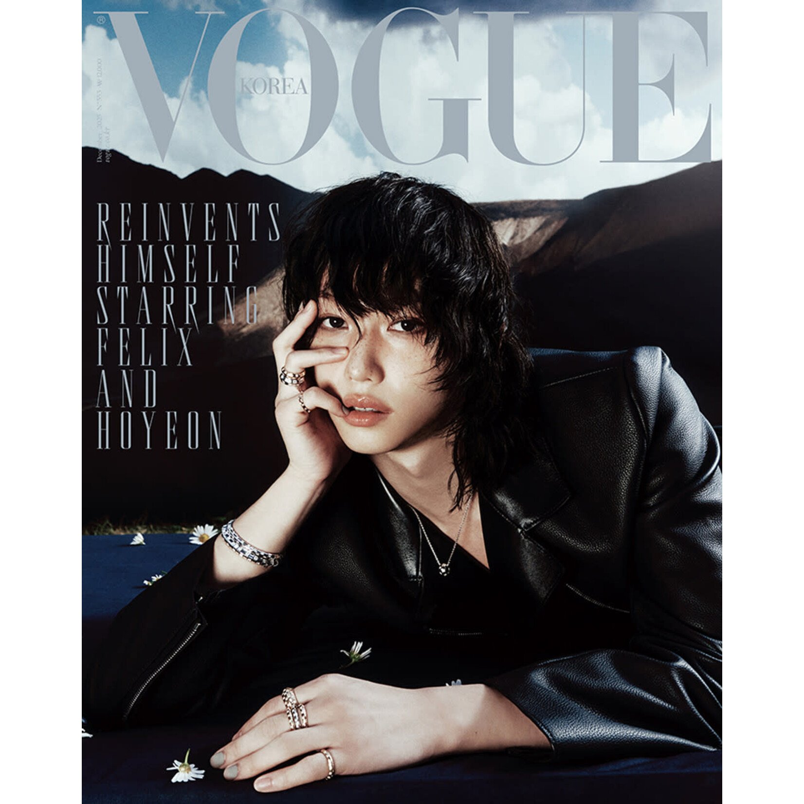 Stray Kids FELIX (Stray Kids) - DECEMBER 2025 SPECIAL COVER [VOGUE]