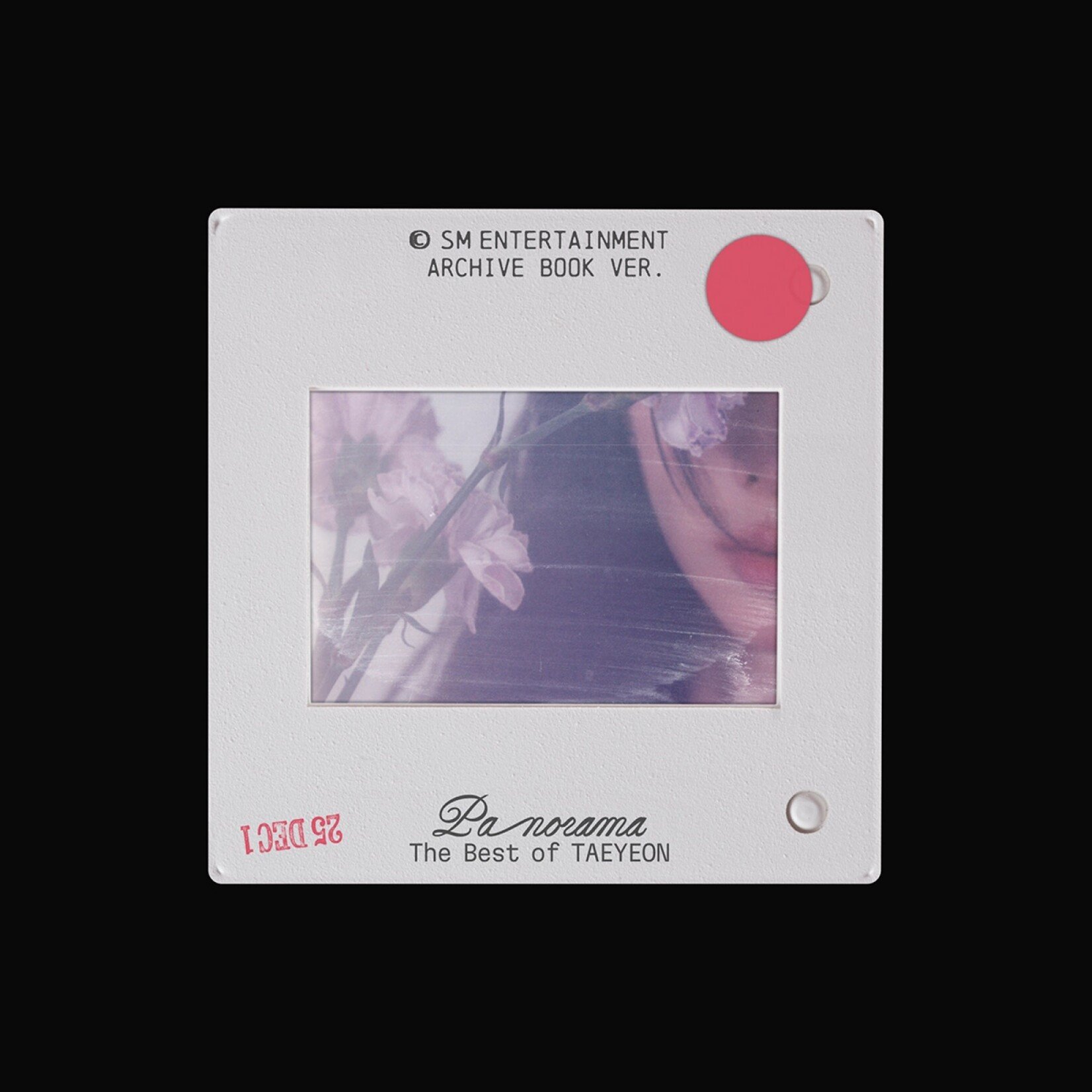 Girl's Generation TAEYEON - Panorama : The Best of TAEYEON (ARCHIVE BOOK Ver.)