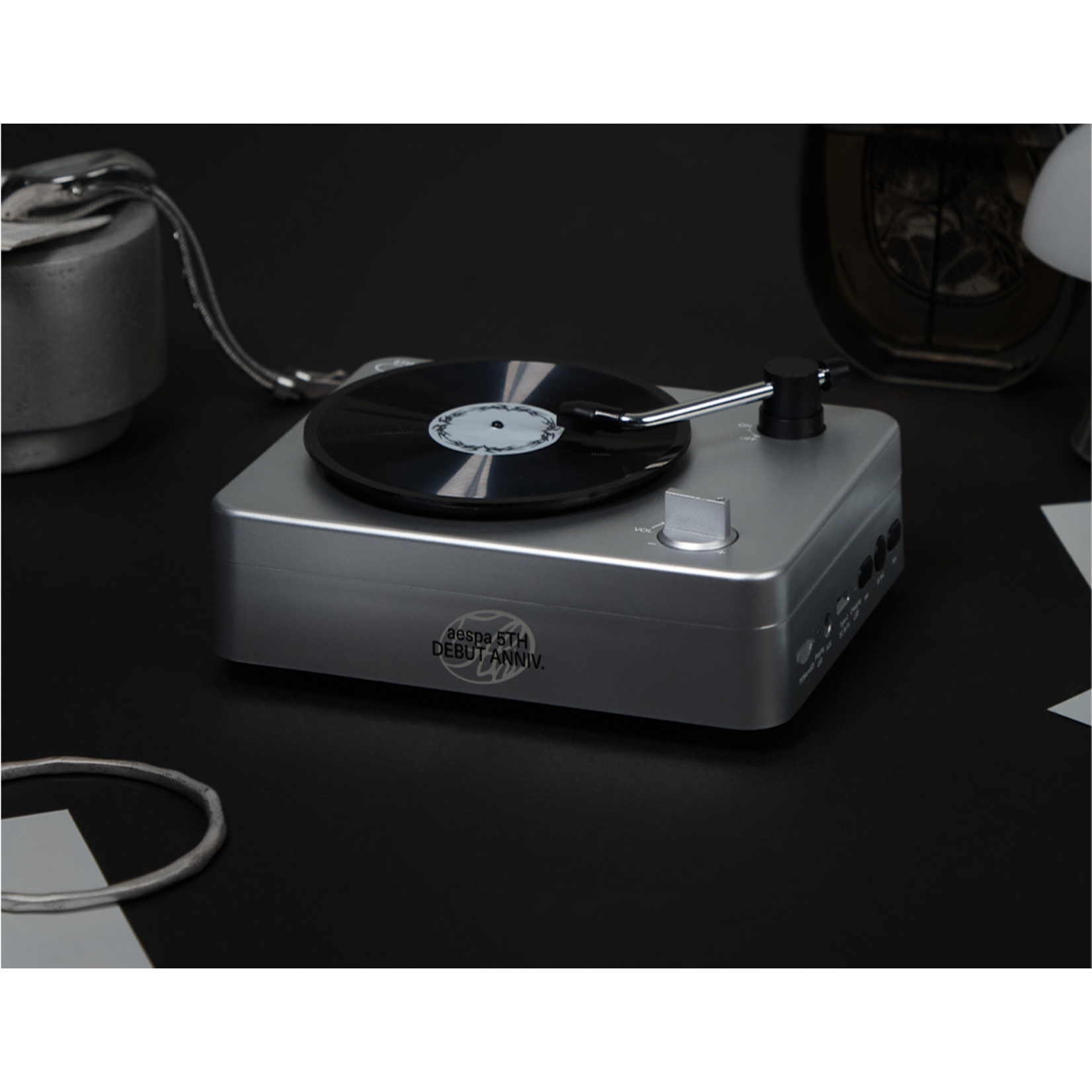 Aespa aespa - 5TH ANNIVERSARY TURNTABLE BLUETOOTH SPEAKER SET