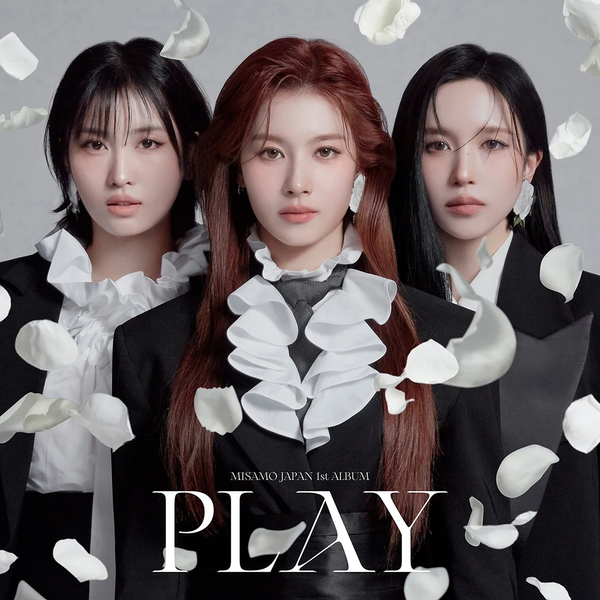 TWICE MISAMO Japan 1st Album - PLAY (Limited B) - K-Town