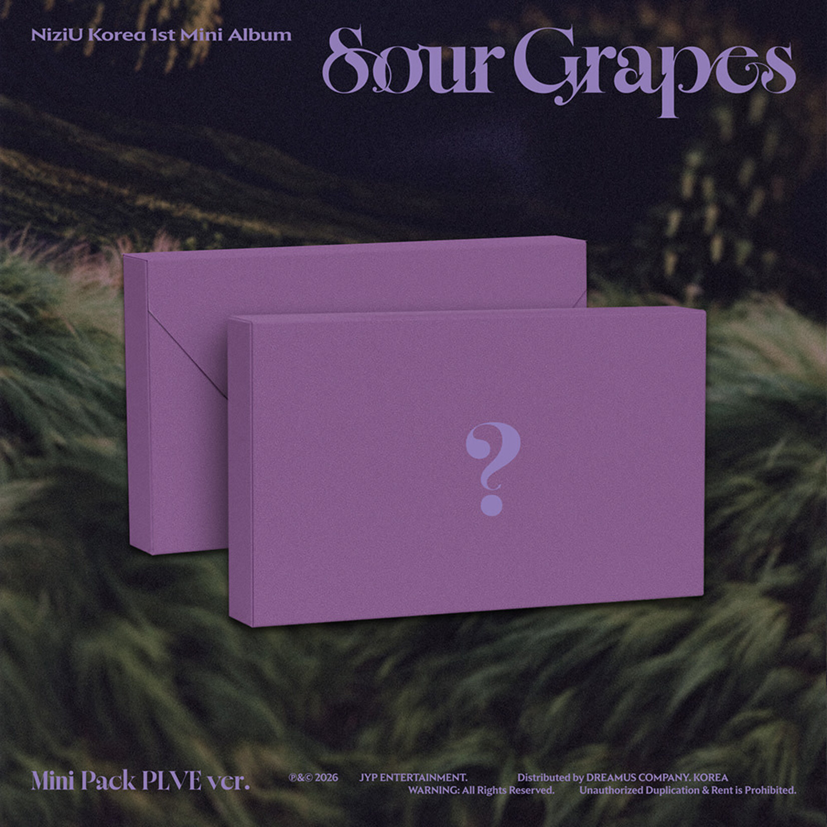 NiziU NiziU - 1st Mini Album [Sour Grapes] (Mini Pack PLVE ver.)