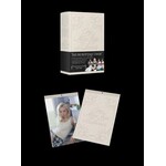 Aespa aespa - [2027 SEASON'S GREETINGS + Wall Calendar SET] + Photocard SET A & B + Random Removable Sticker + Random Photocard (SM)