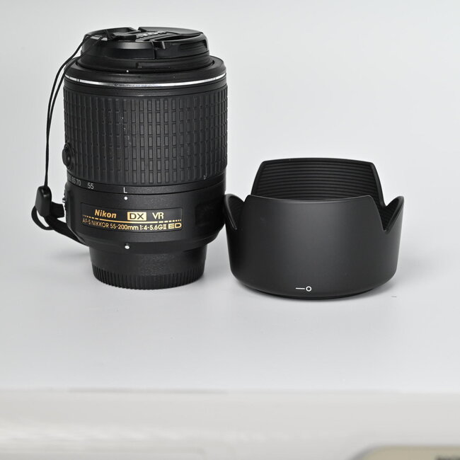 Nikon Used Nikon AF-S DX NIKKOR 55-200mm f/4-5.6G ED VR II Lens