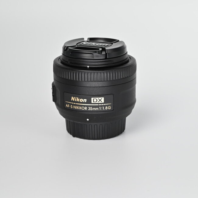 Nikon Used Nikon AF-S DX NIKKOR 35mm f/1.8G Lens