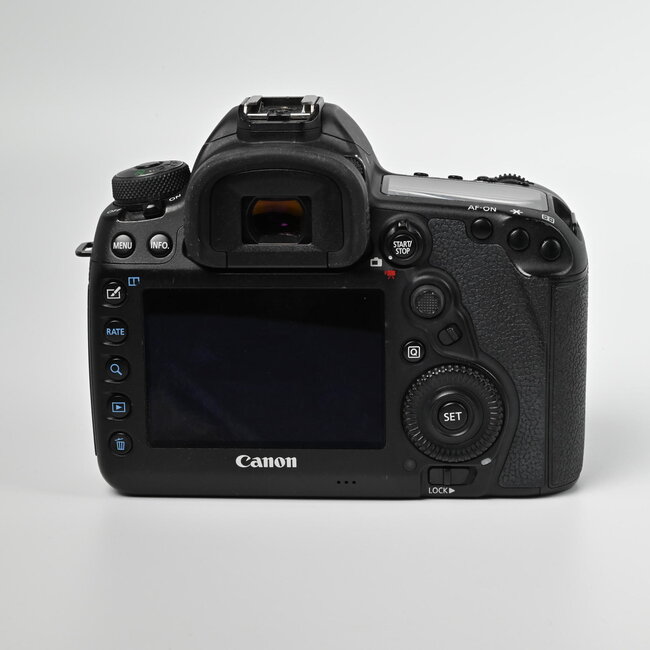 Canon Used Canon EOS 5D Mark IV DSLR Camera (Body Only)