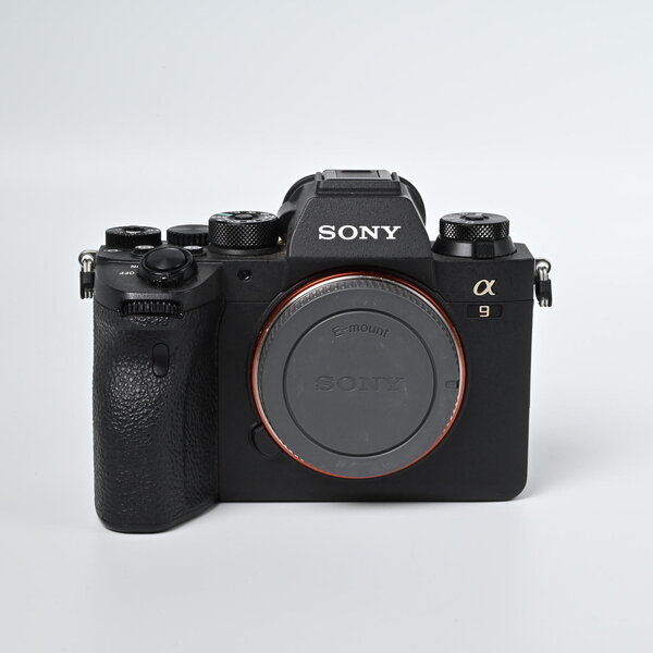 Used Mirrorless Cameras Competitive Cameras