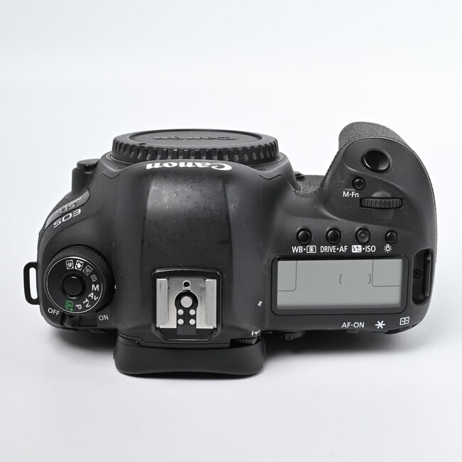 Canon Used Canon EOS 5D Mark IV DSLR Camera (Body Only)
