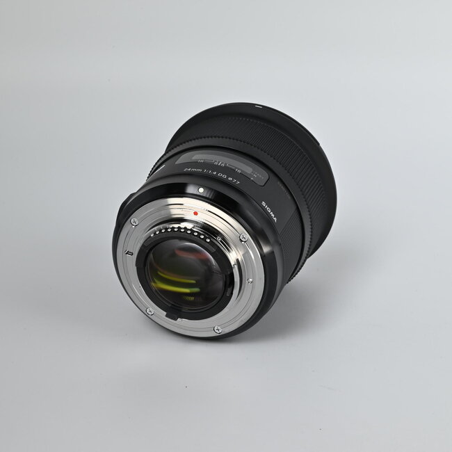 Sigma Used Sigma 24mm f/1.4 DG HSM Art Lens for Nikon F