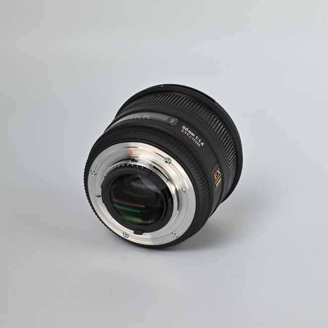 Used Sigma 50mm f/1.4 EX DG HSM Lens for Nikon F