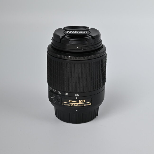 Nikon Used Nikon AF-S DX Zoom-NIKKOR 55-200mm f/4-5.6G ED Lens
