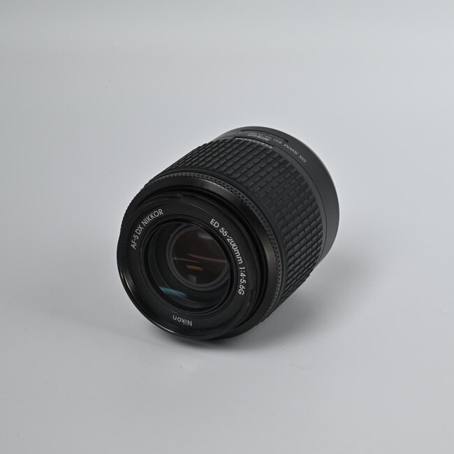 Nikon Used Nikon AF-S DX Zoom-NIKKOR 55-200mm f/4-5.6G ED Lens