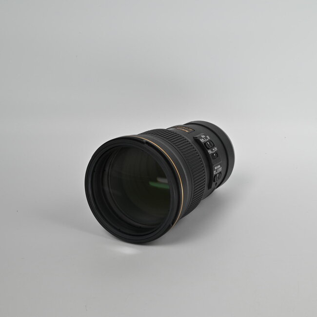 Nikon Used Nikon AF-S NIKKOR 300mm f/4E PF ED VR Lens