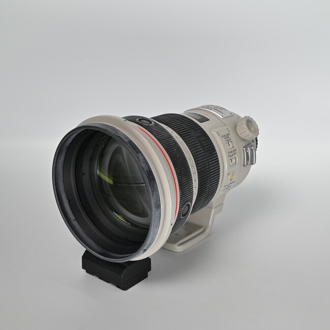Canon Used Canon EF 200mm f/2L IS USM Lens