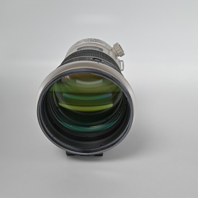 Canon Used Canon EF 200mm f/2L IS USM Lens