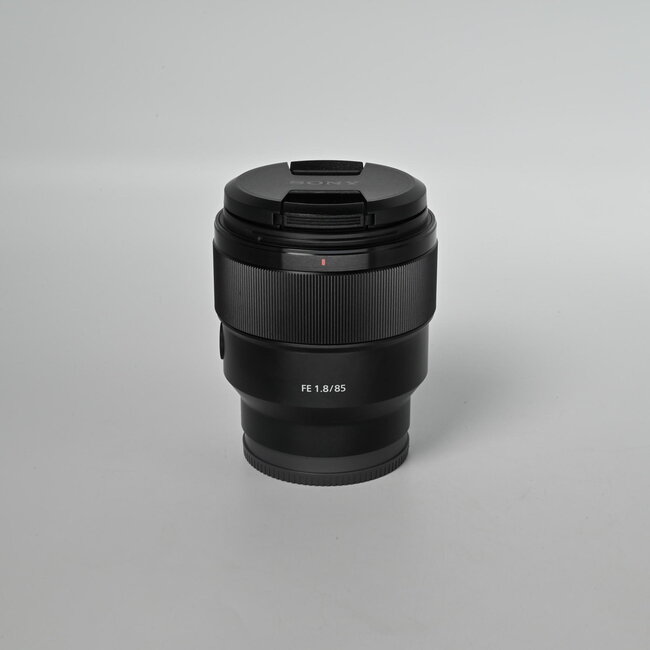 Sony Used Sony FE 85mm f/1.8 Lens