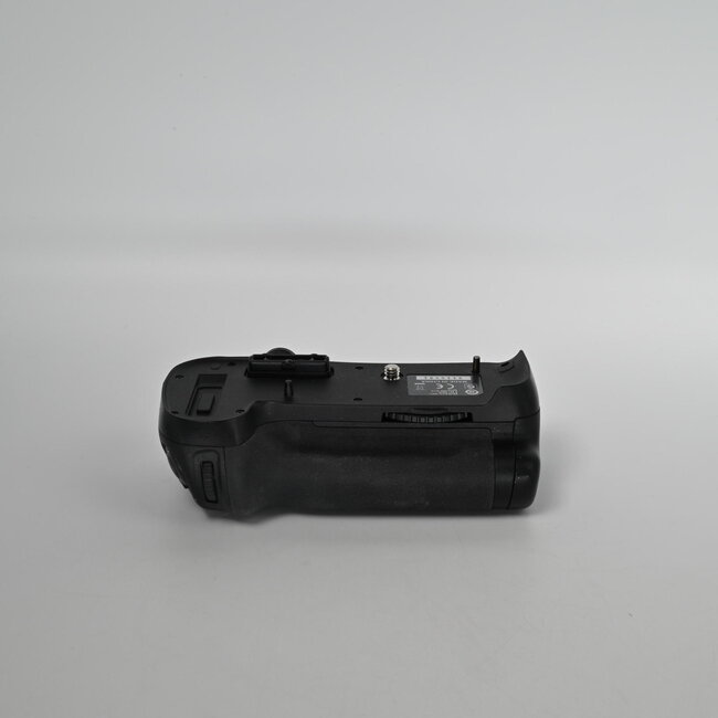 Nikon Used Nikon MB-D12 Multi-Power Battery Pack