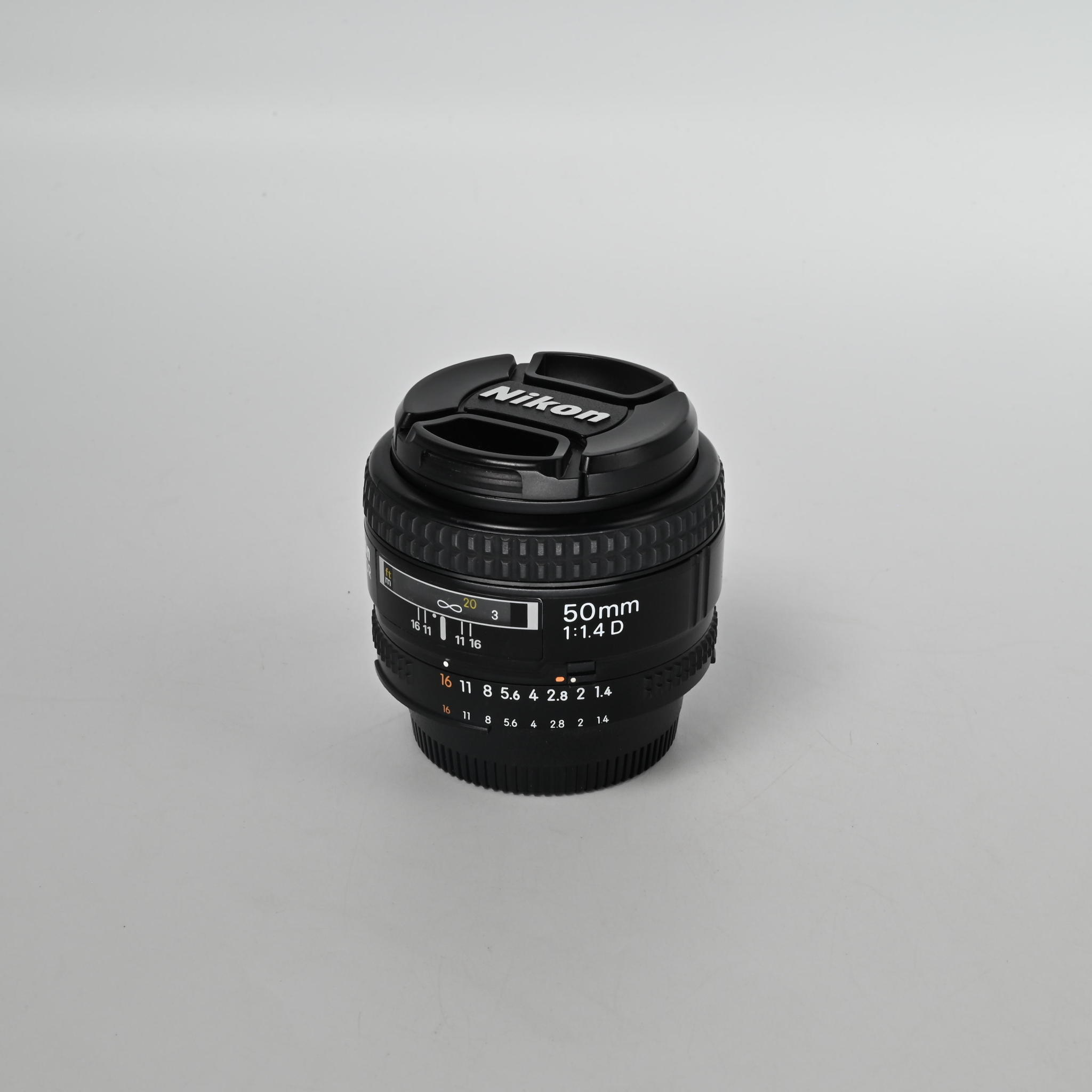 Used Nikon AF NIKKOR 50mm f/1.4D Lens