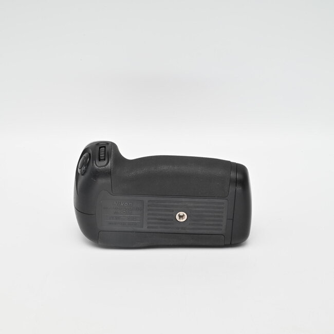 Nikon Used Nikon MB-D15 Multi Battery Power Pack