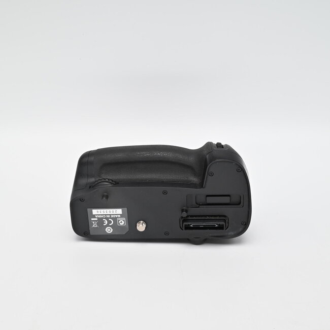 Nikon Used Nikon MB-D15 Multi Battery Power Pack