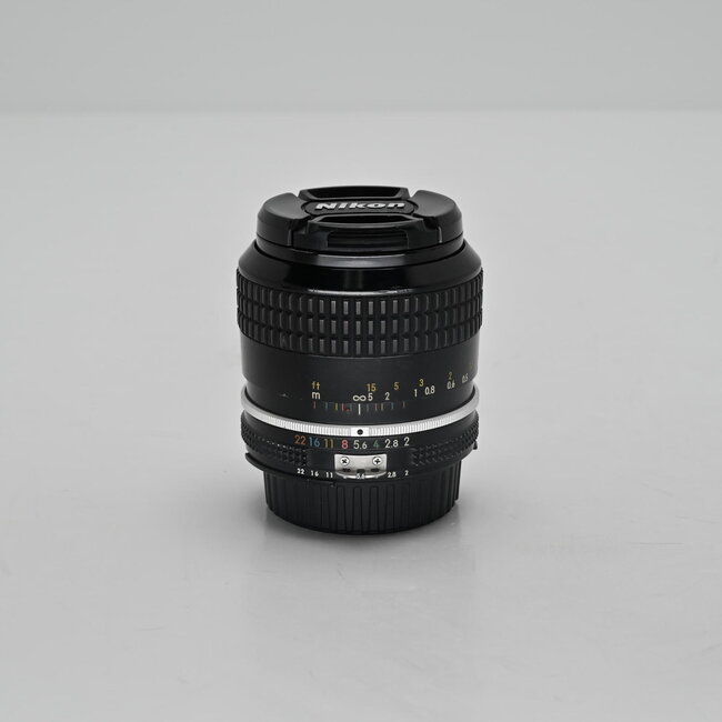 Nikon Used Nikon 28mm f/2 AIS Manual Focus Lens