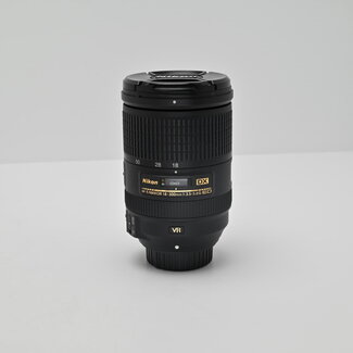 Nikon Used Nikon AF-S DX NIKKOR 18-300mm f/3.5-5.6G ED VR Lens