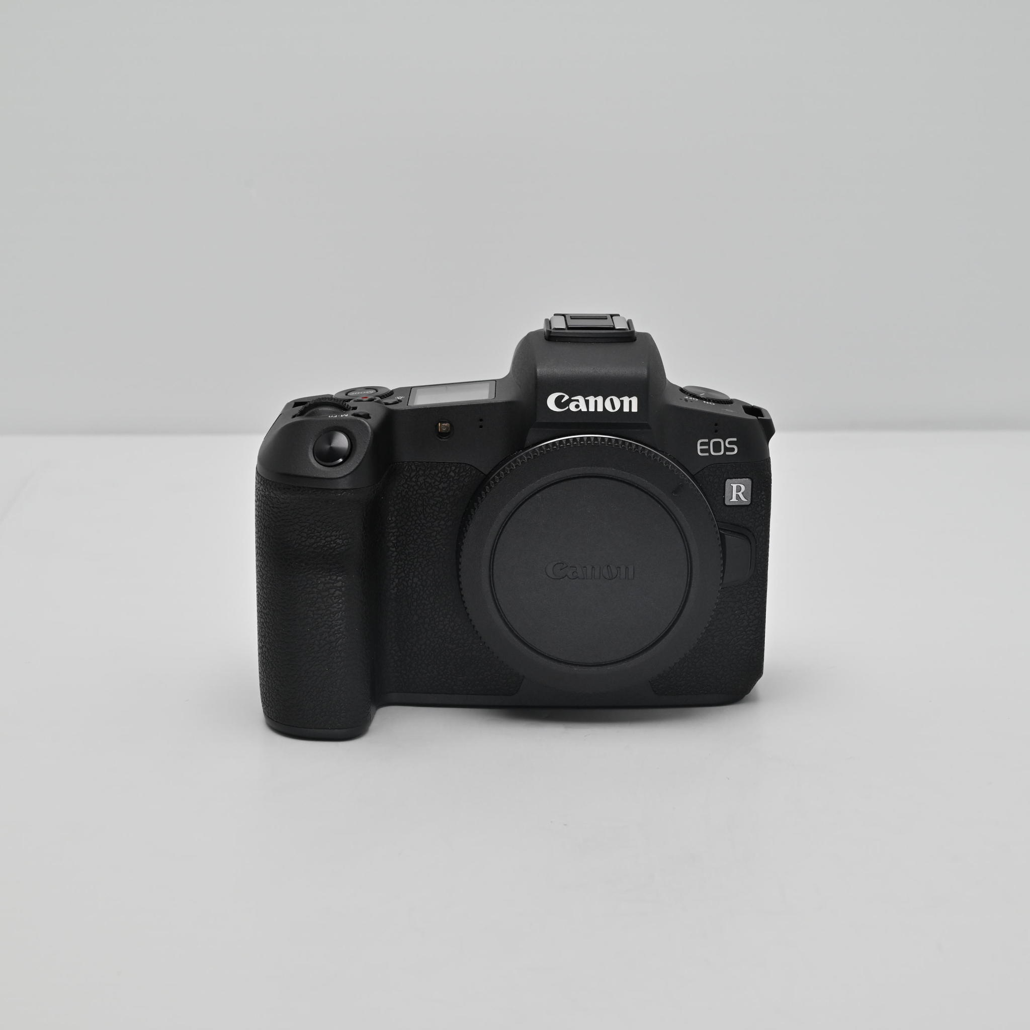 Used Canon EOS R Mirrorless Camera Competitive Cameras