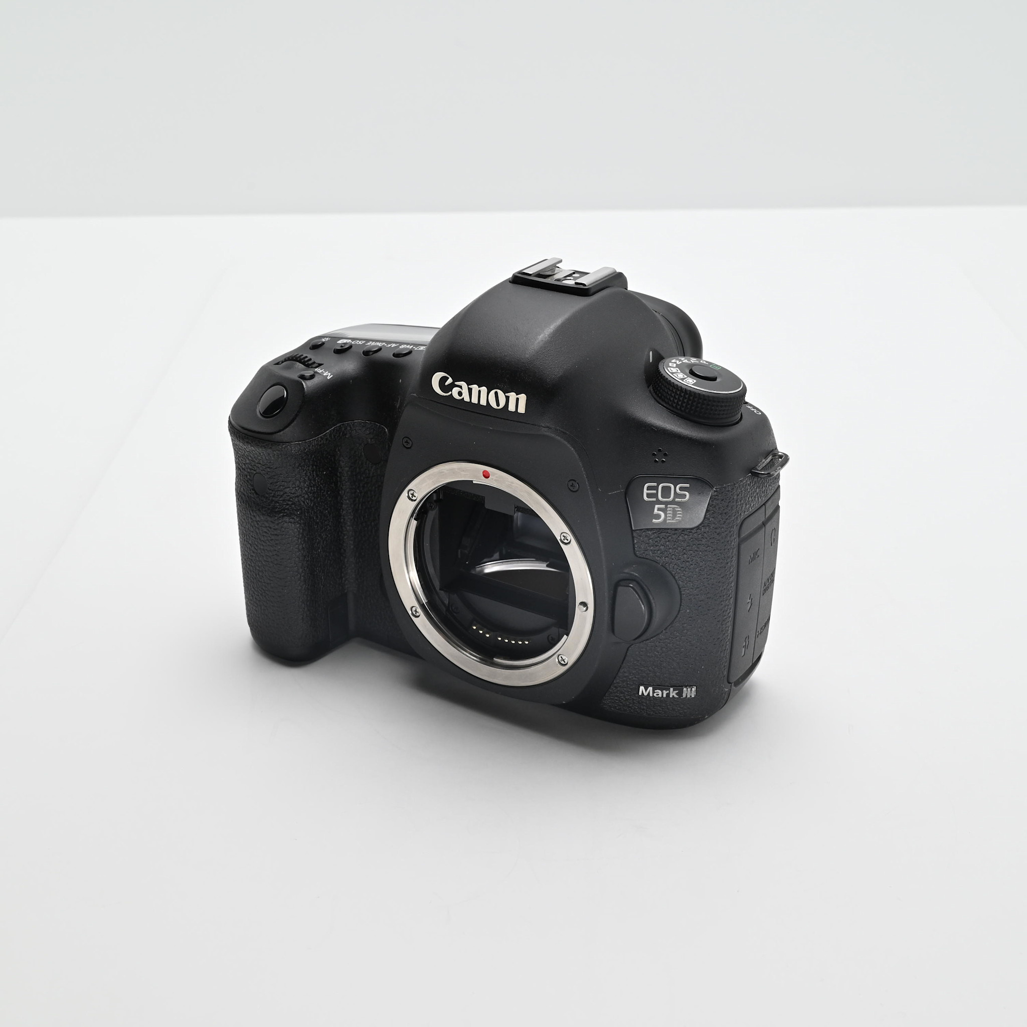Canon EOS 5D MARK3 バッテリー2個付き50mm f1.4usm Amazon.com : Canon EOS 5D Mark IV 30.4MP Full Frame CMOS