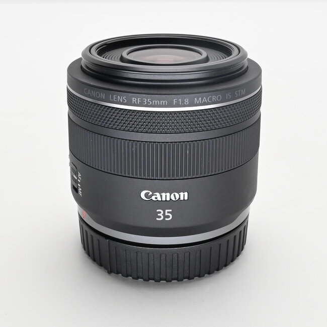 Canon Used Canon RF 35mm f/1.8 Macro IS STM Lens