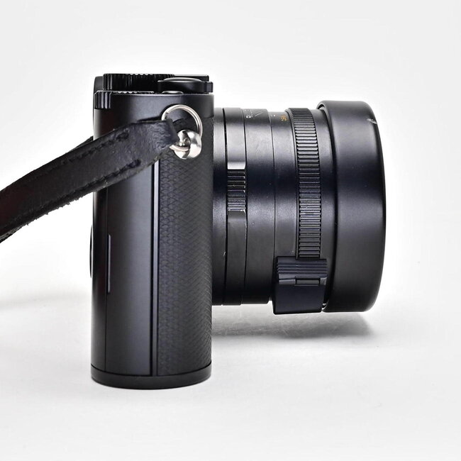 Leica Used Leica Q (Typ 116) Digital Camera (Black)